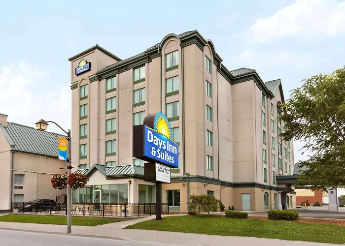 Days Inn By Wyndham Niagara Falls Centre St By The FallsCasino Hotel